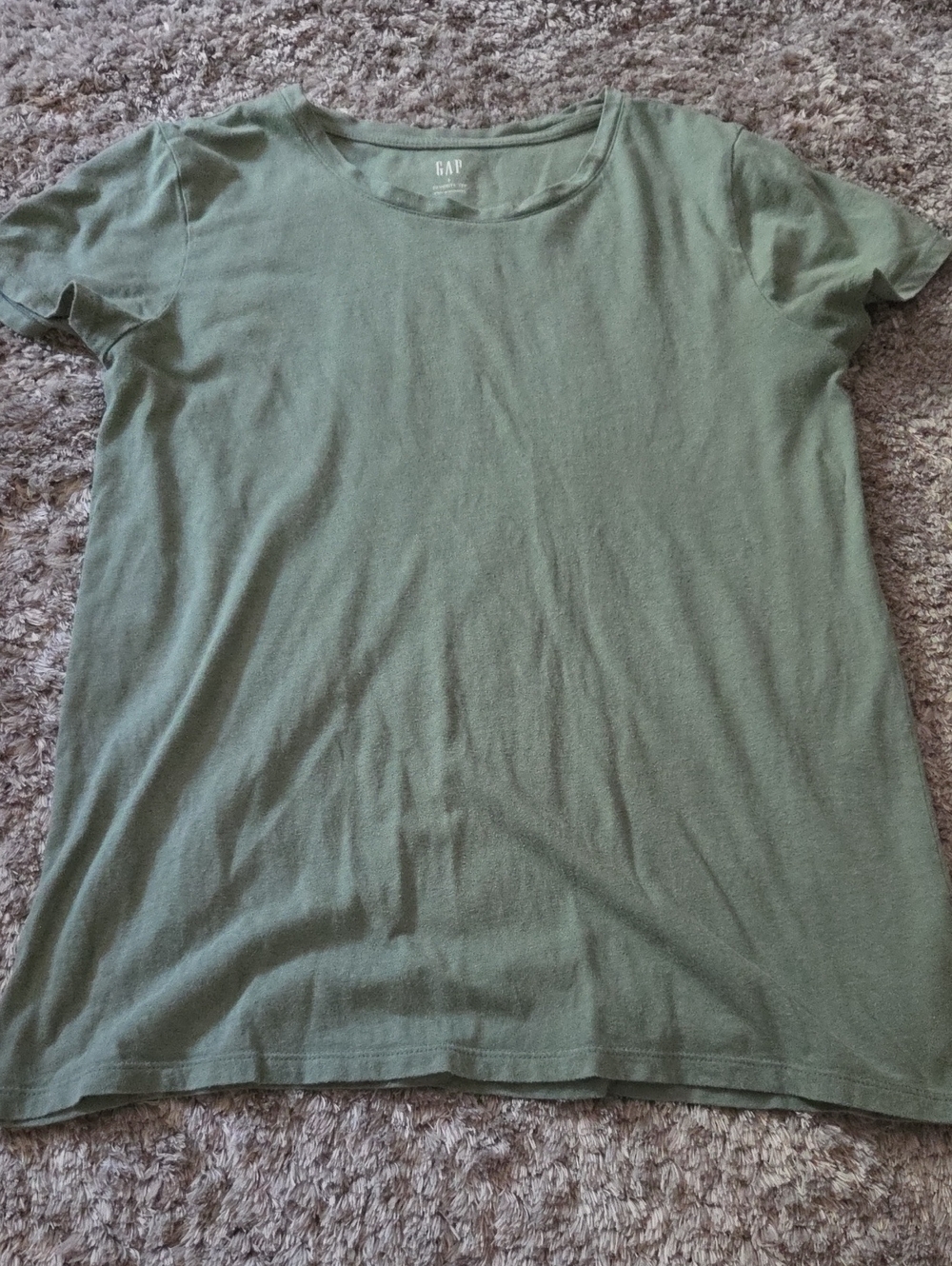 GAP Women's Olive Green Crewneck Short Sleeve Tee